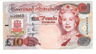 Gibraltar 10 Pounds Vf/xf Queen Elizabeth Ii Banknote (2002) P - 30 Prefix B