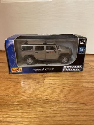 Maisto Silver Hummer H2 Suv Special Edition 1:27 Scale Die Cast Car