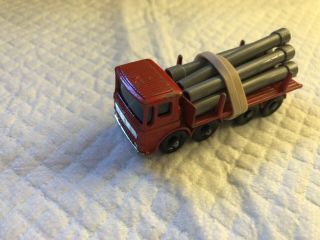 Matchbox Lesney 10 Pipe Truck With Six Pipes.  England