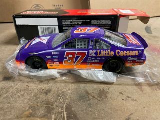 37 Jeremy Mayfield Kmart 1996 Ford Thunderbird 1/24 Racing Champions Premier