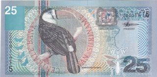 Suriname 25 Gulden 2000 Unc (zz - Serienumber Replacement)