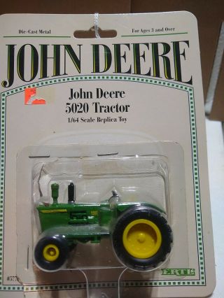 1/64 John Deere 5020 Tractor
