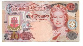 Gibraltar 10 Pounds Vf,  Queen Elizabeth Ii Banknote (2006) P - 32 Prefix Aa