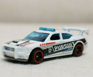 Hot Wheels Dodge Charger Drift White Car 2009 Metro Police Pursuit Red/black Mag