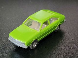 Wiking Volkswagen Vw Passat (green) - 1:87 Ho Scale