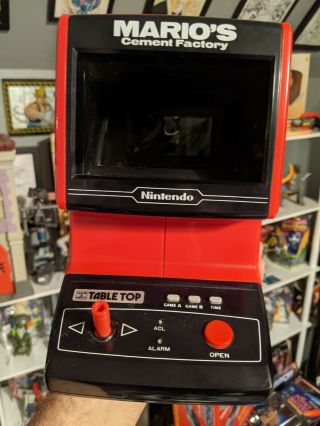 Mario ' s Cement Factory Tabletop Game & Watch Mini Arcade - Nintendo - 1983 3