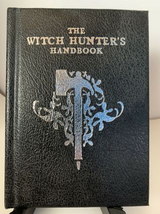 Rare Oop Warhammer The Witch Hunter 