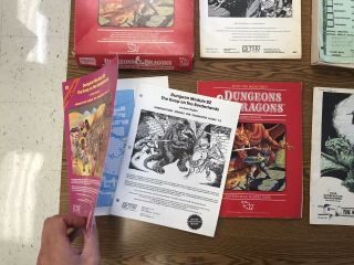 Vintage 1983 Dungeons & Dragons Basic Rules Set 1 TSR 1011 Box Dice Books 3