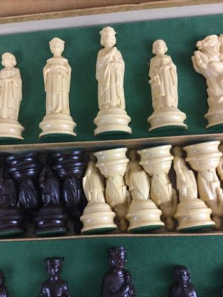 Vintage 1959 E.  S.  Lowe Renaissance Chess / Chessmen Set Complete 3