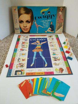 Rare 1967 Twiggy Board Game 100 Complete Great Shape Milton Bradley