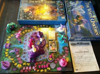 The White Unicorn Board Game Family Vintage (1995)