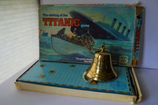 1976 Sinking of the Titanic Game Ideal Toys or Appreciation. 2