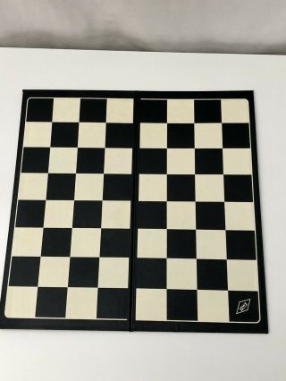 Vintage 1959 Renaissance Chessmen E.  S.  Lowe Chess Set Board Game Weighted Felted 3