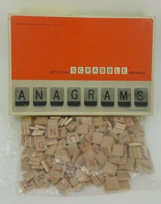 Scrabble Anagrams Game 1962 180 Wooden Tile Letters Vtg