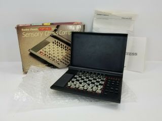 Vintage Radio Shack Tandy 1650l Portable Sensory Chess Computer Game 60 - 2252