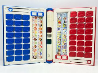 Electronic Guess Who? Extra - Milton Bradley,  Complete 2