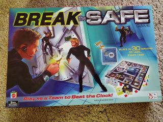 Break The Safe Board Game Mattel (2003) 100 Complete