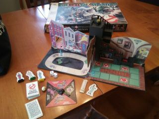 1986 Vintage Real Ghostbusters 3d Board Game Worn Missing 1 Small Minor Piece