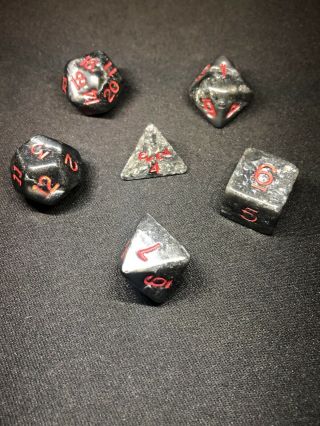 Rare Chessex Charcoal D&d Dungeon & Dragons Rpg Dice Discontinued Vintage