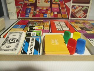 Vintage 1981 Milton Bradley Bargain Hunter Board Game 100 Complete 2