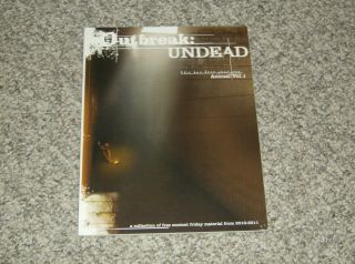 Outbreak: Undead Annual Vol.  1 - Hunters Books 2011