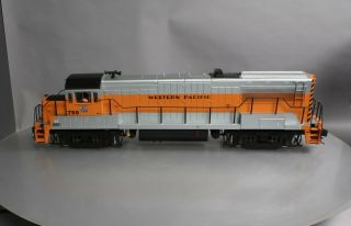 Aristo - Craft 22116 Western Pacific U25B Diesel Locomotive/Box 2