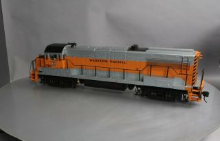 Aristo - Craft 22116 Western Pacific U25B Diesel Locomotive/Box 3