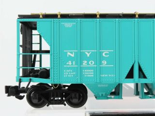 G Scale Aristocraft ART - 41209 NYC York Central 2 - Bay Covered Hopper 41209 2