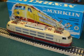 Marklin 3054 Ho Electric Locomotive W/ Digital Conversion - Box &