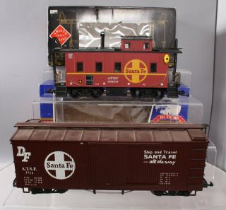 Aristo - Craft & Usa Trains G Sf Freight Cars: 42106 Caboose & 3712 Boxcar [2]/box