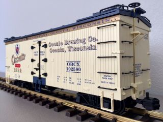 Usa Trains R - 16403 :: Oconto Brewing Co.  G Scale Refrigerator Car