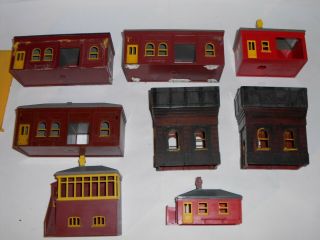 A Selection Of Vintage Triang Buildings.  Fair To.  Oo Scale.  No Box