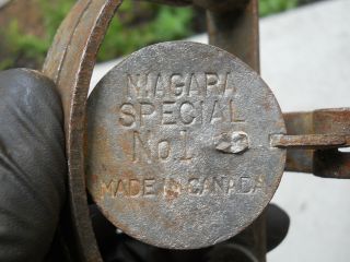 Niagara Special 1 Trap Made By Animal Trap Co. ,  Not A Newhouse