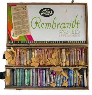 Vintage Rembrandt By Talens Soft Artist Pastels Set Of 50 In Wood Box