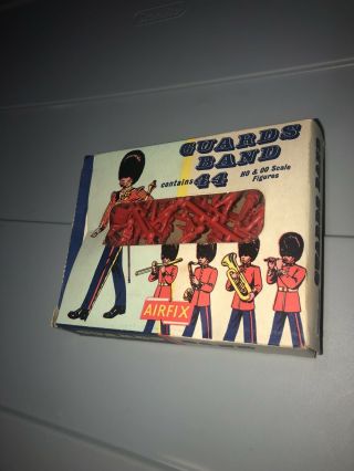 Vtg 60s Airfix Ho & Oo Scale Red Guard Band Figures England No.  S1 51
