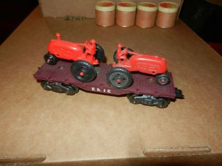 MARX Erie Flat Car w/2 Tractors,  8 Wheel, 2