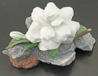 Vintage Boehm England Porcelain Gardinia Flower Figurine