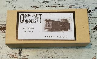 Gloor Craft Models 328 AT&SF Wood Sheathed Caboose HO Scale Model Train 3