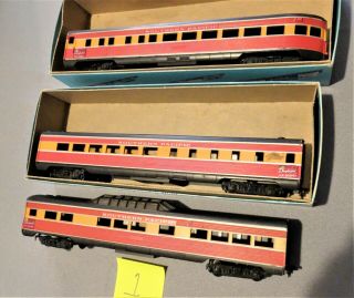 3 Each Ho Scale Athearn Southern Pacific Daylight Passenger Cars (1)