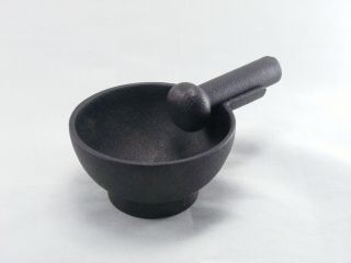 Robert Welch Vintage Modernist Mid Century Cast Iron Mortar And Pestle 1960s