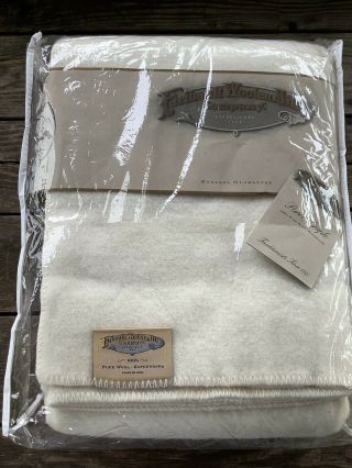 Vintage Faribault Woolen Mills Nip Queen 100 Wool Blanket Usa Cream Color