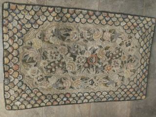 Antique Wool Hooked Rug Floral Pattern Early 20th Century Handmade 35.  5 " X 22.  5 "
