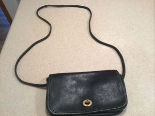 Vintage Coach Brown Leather 1970’s Cross Body Small Purse Made In Usa Euc