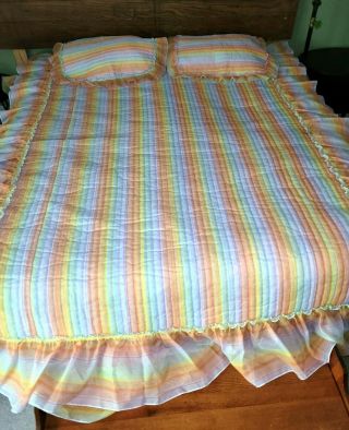 Vintage/retro Rainbow Bedspread And Pillow Shams Size Full
