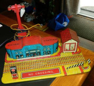 Vintage Marx Toy Tin Metal Litho Union Station Platform Terminal Crossing &bonus
