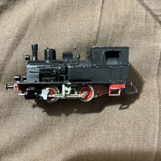 Arnold Rapido 0 - 4 - 0 Steam Locomotive N Scale