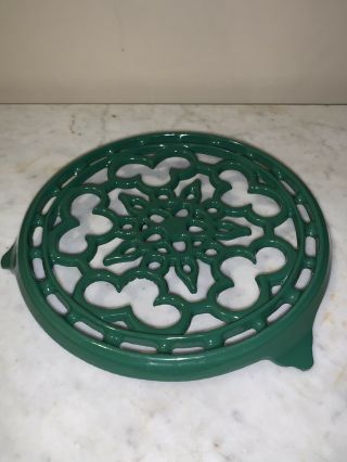 Cousances (now Le Creuset) “ Green ” Cast Iron Porcelain Enamel Trivet Vintage 2