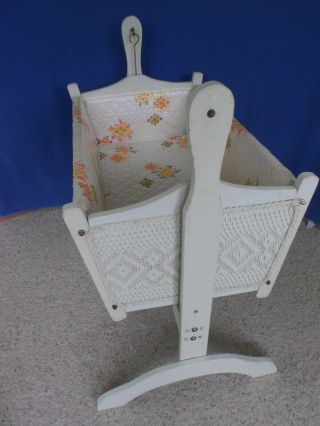 Vtg.  Baby Cradle Bassinet Badger Basket Perfect For Baby Or Reborn Doll Display
