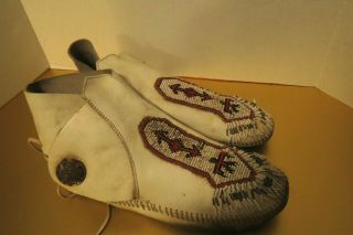 Vintage Native American Beaded Leather White Moccasins Authentic White