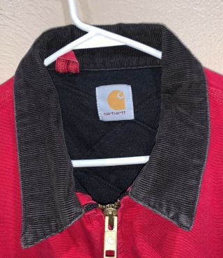 Vintage Red Carhartt Jacket Mens Size M/L Distressed Quilt Lined 2